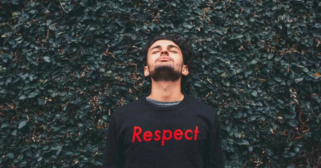 5-obiceiuri-pe-care-persoanele-cu-respect-de-sine-le-evita.jpg